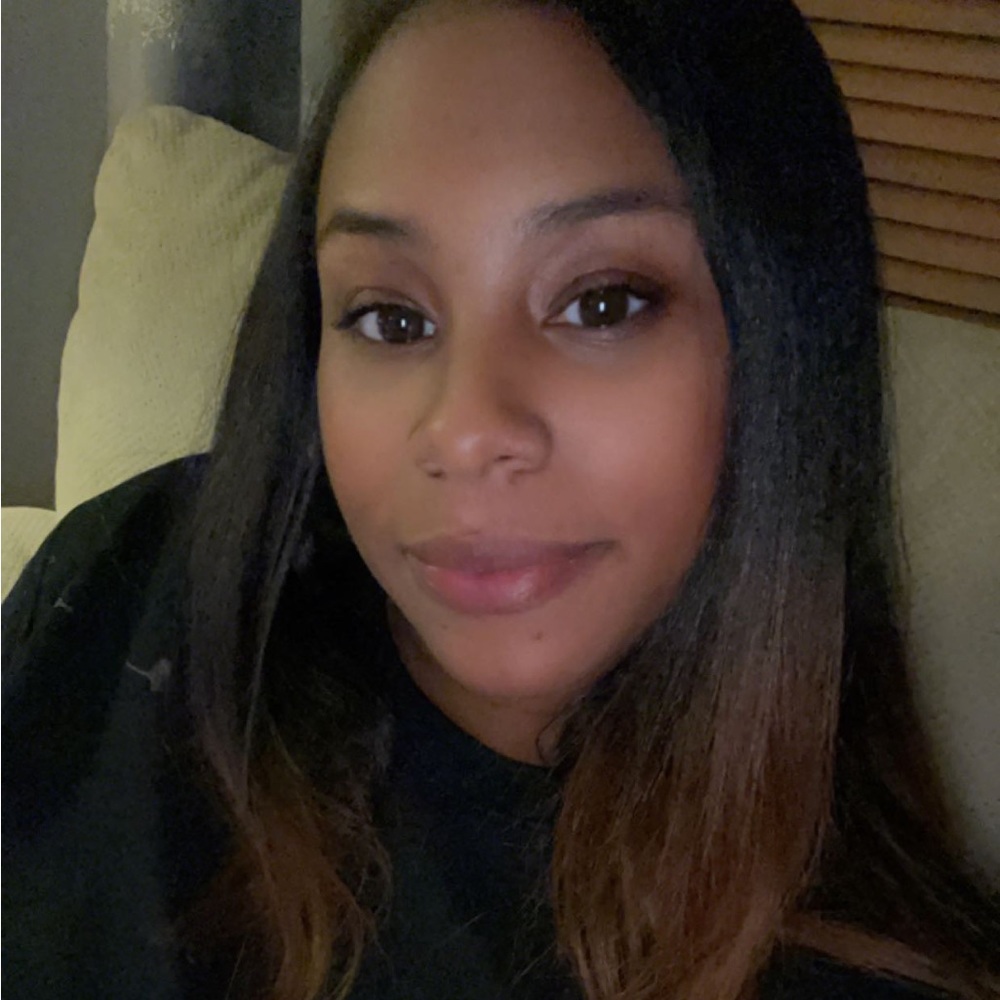 Meet your Posher, Shafira